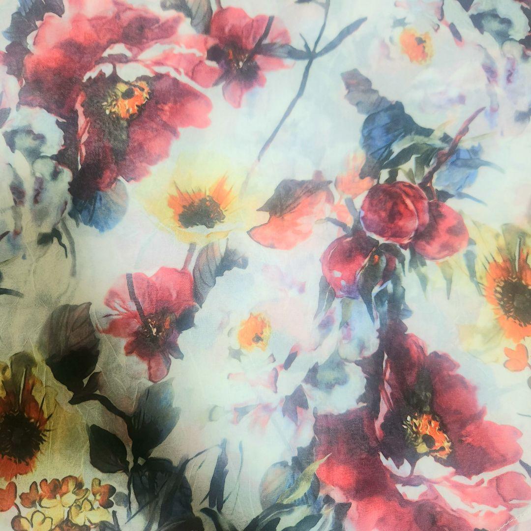 YOSHIKI CIVARIZE フラワー柄シフォンストール ホワイト×レッド