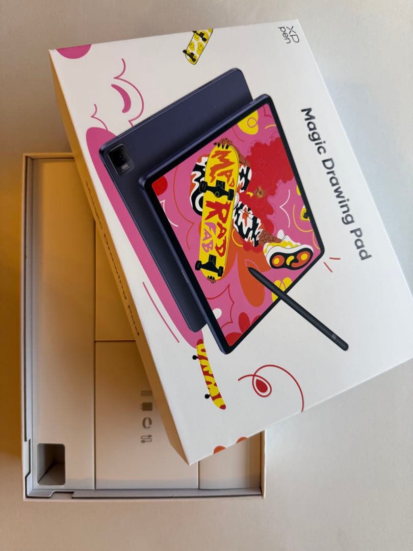 XPPen Magic Drawing Pad 12.2インチ