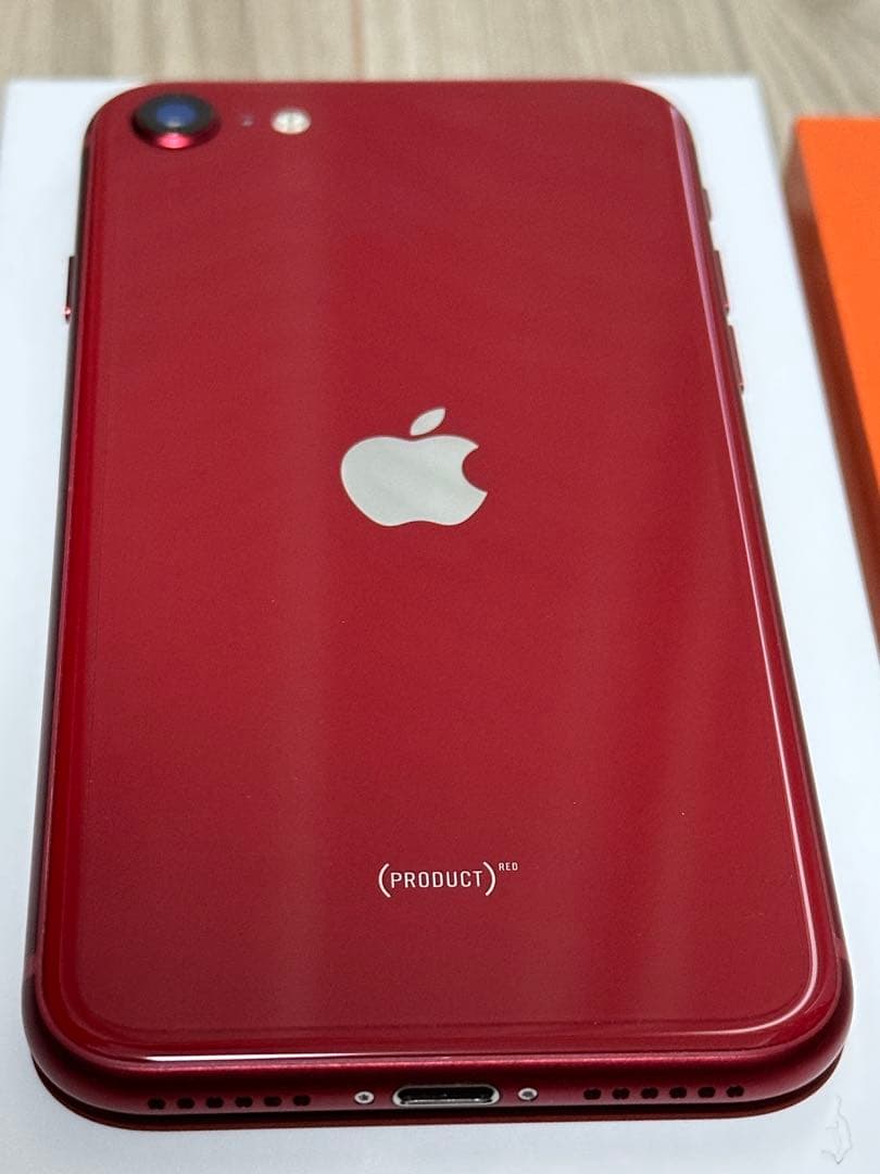 iPhone SE（第3世代）レッド 64GB SIMフリー