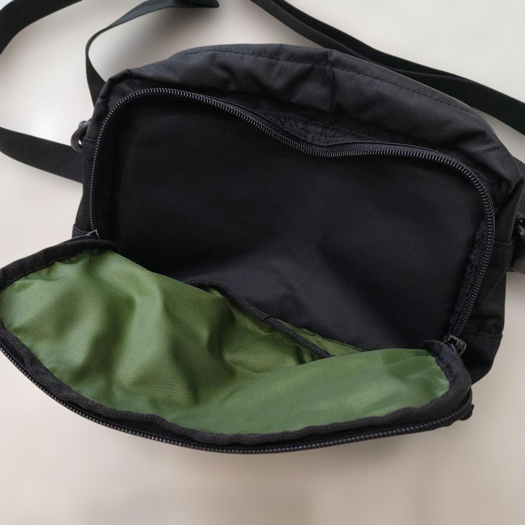 Coleman　ボディバッグ　ショルダーバッグ　ズートピア　ニック　刺繍