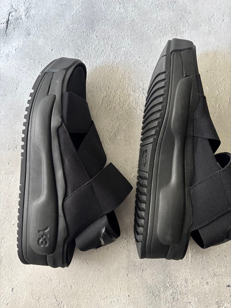 ヤスヤス　ワイスリー　ライバルリー プラットフォーム ストラップ サンダル