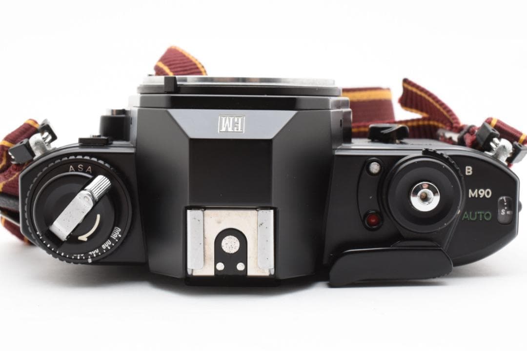 美品 NIKON ニコン EM フィルムカメラ　モルト新品交換済 M157