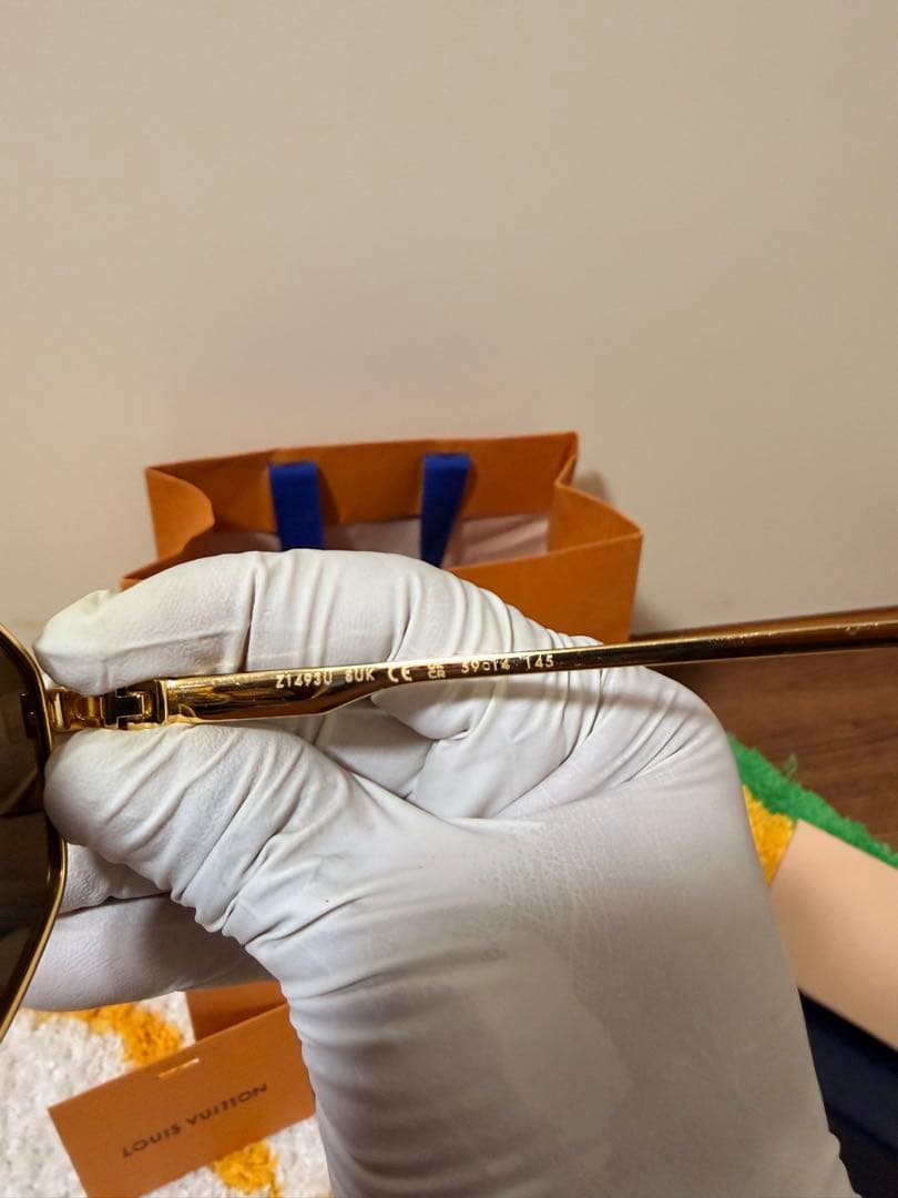 小物 LOUIS VUITTON Sunglasses