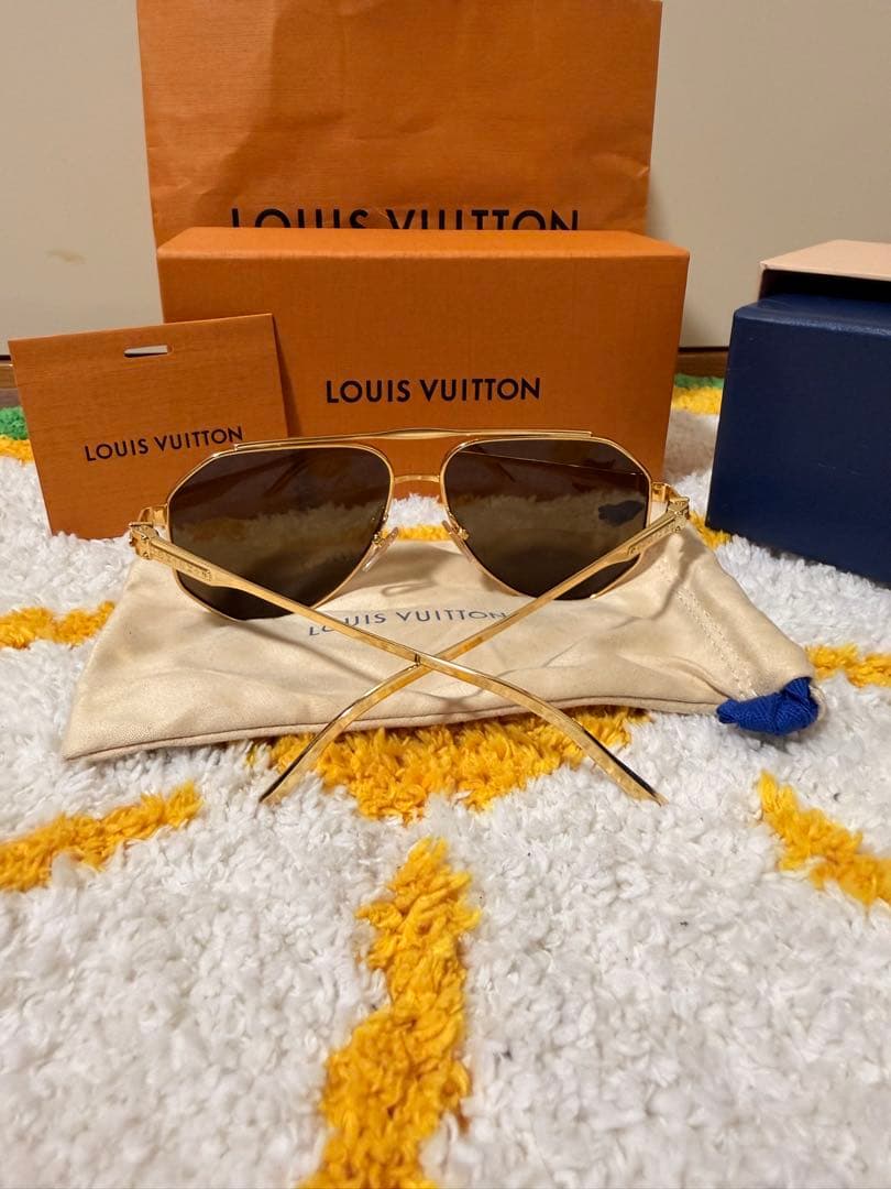 小物 LOUIS VUITTON Sunglasses