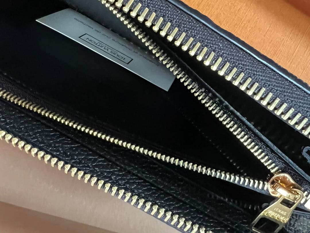 新品未使用ルイヴィトンポルトフォイユクレマンス