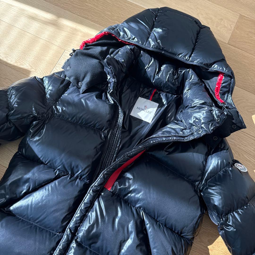 【MONCLER】ダウンジャケット
