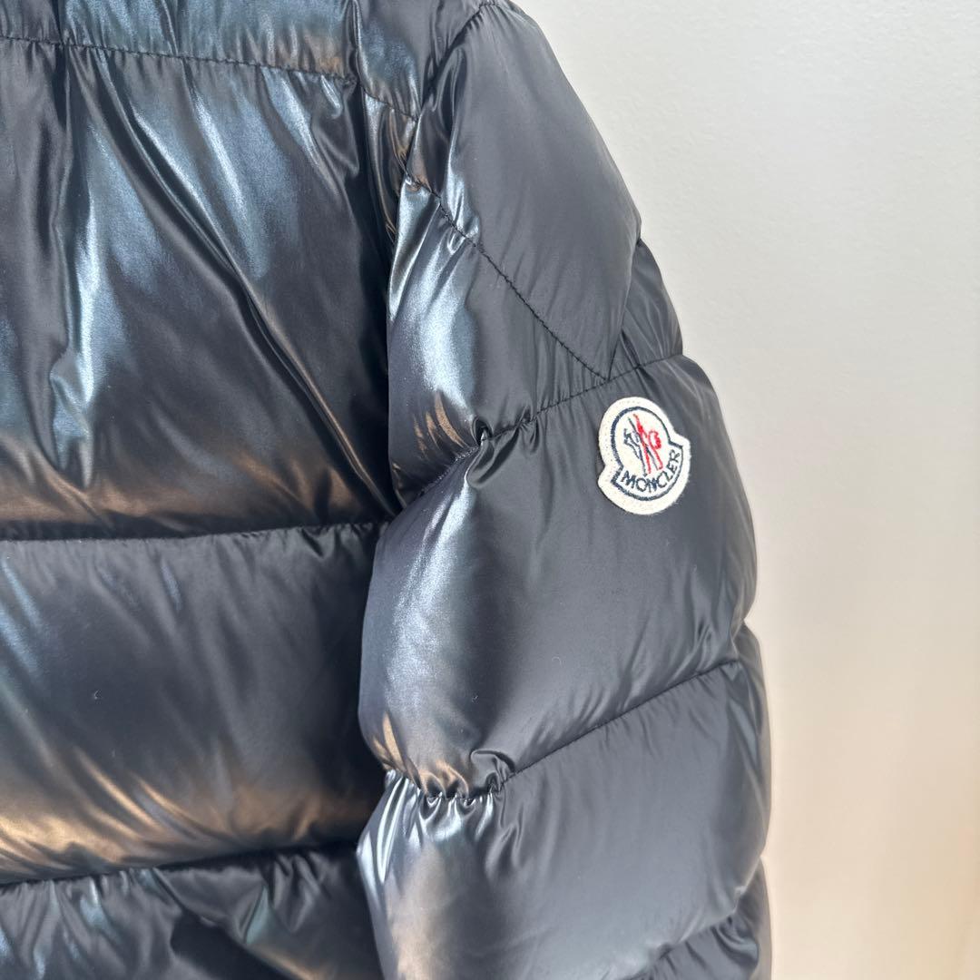 【MONCLER】ダウンジャケット