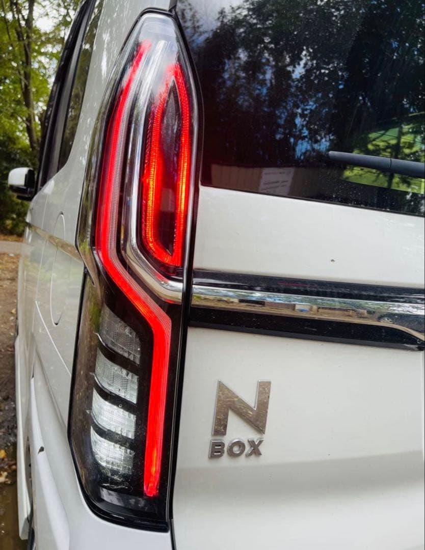 Honda N-Box Custom LEDテールランプ
