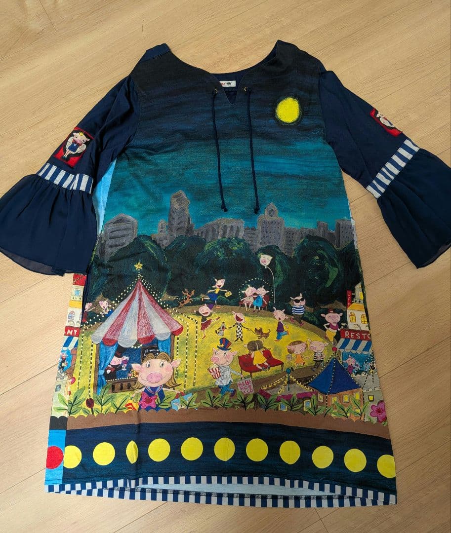 【美品　アルベロベロ】サーカスデザインチュニックワンピース