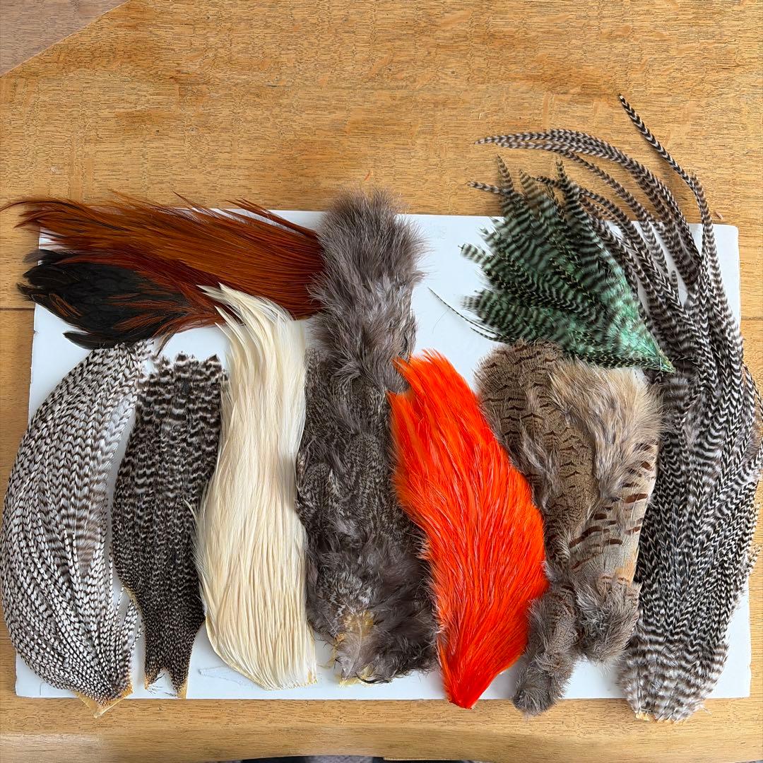 フライマテリアル　羽毛系