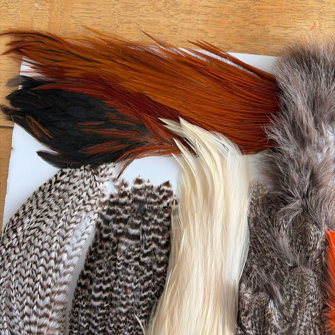 フライマテリアル　羽毛系