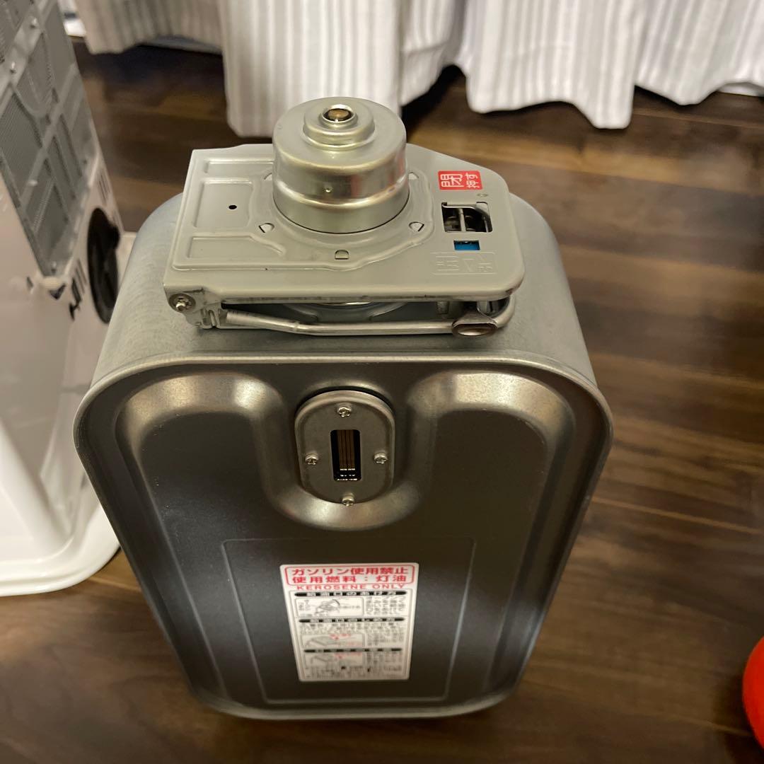 岡*明様 中古コロナ石油ファンヒーター KCF-3222Y 22年製