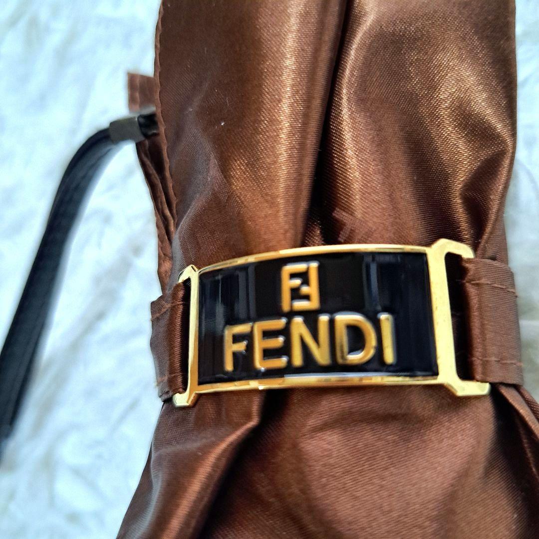 【FENDI】新品未使用　ズッカ柄　ズッキーノ　折りたたみ傘