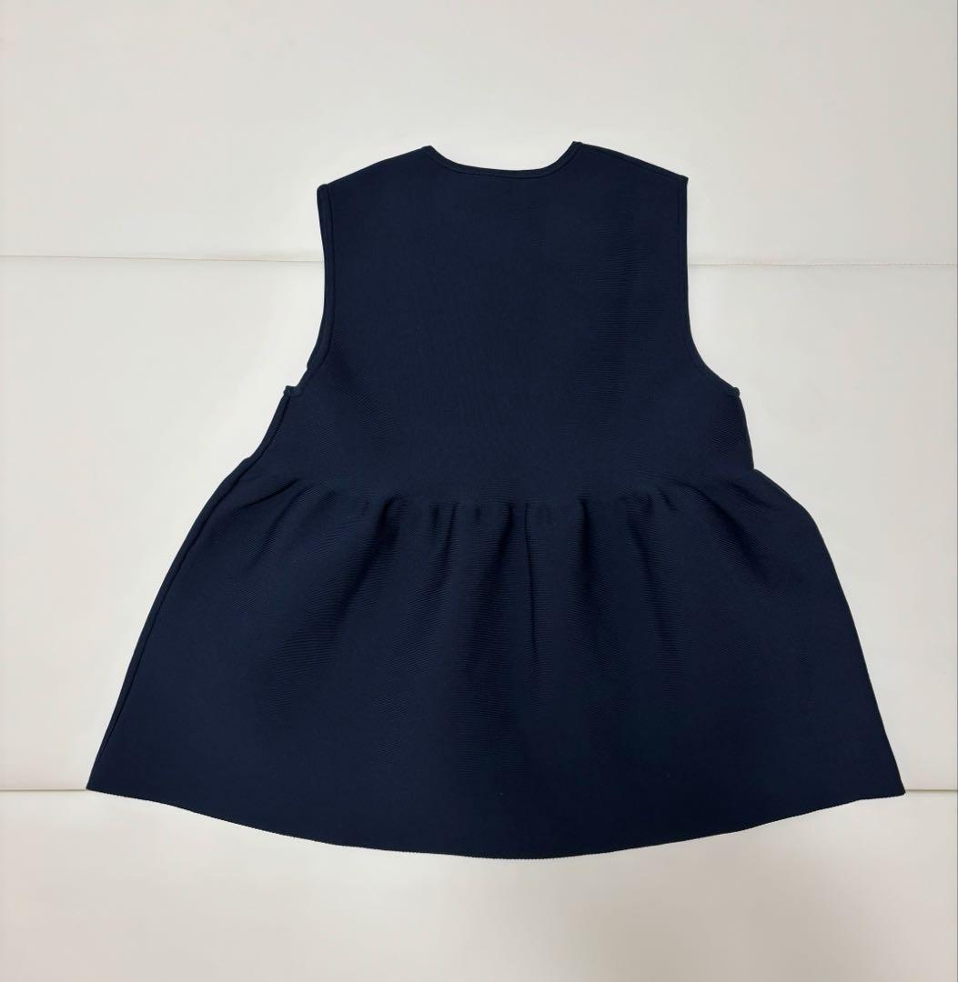 【美品】ユナイテッドアローズ ミニフリル ニットベスト　ネイビー
