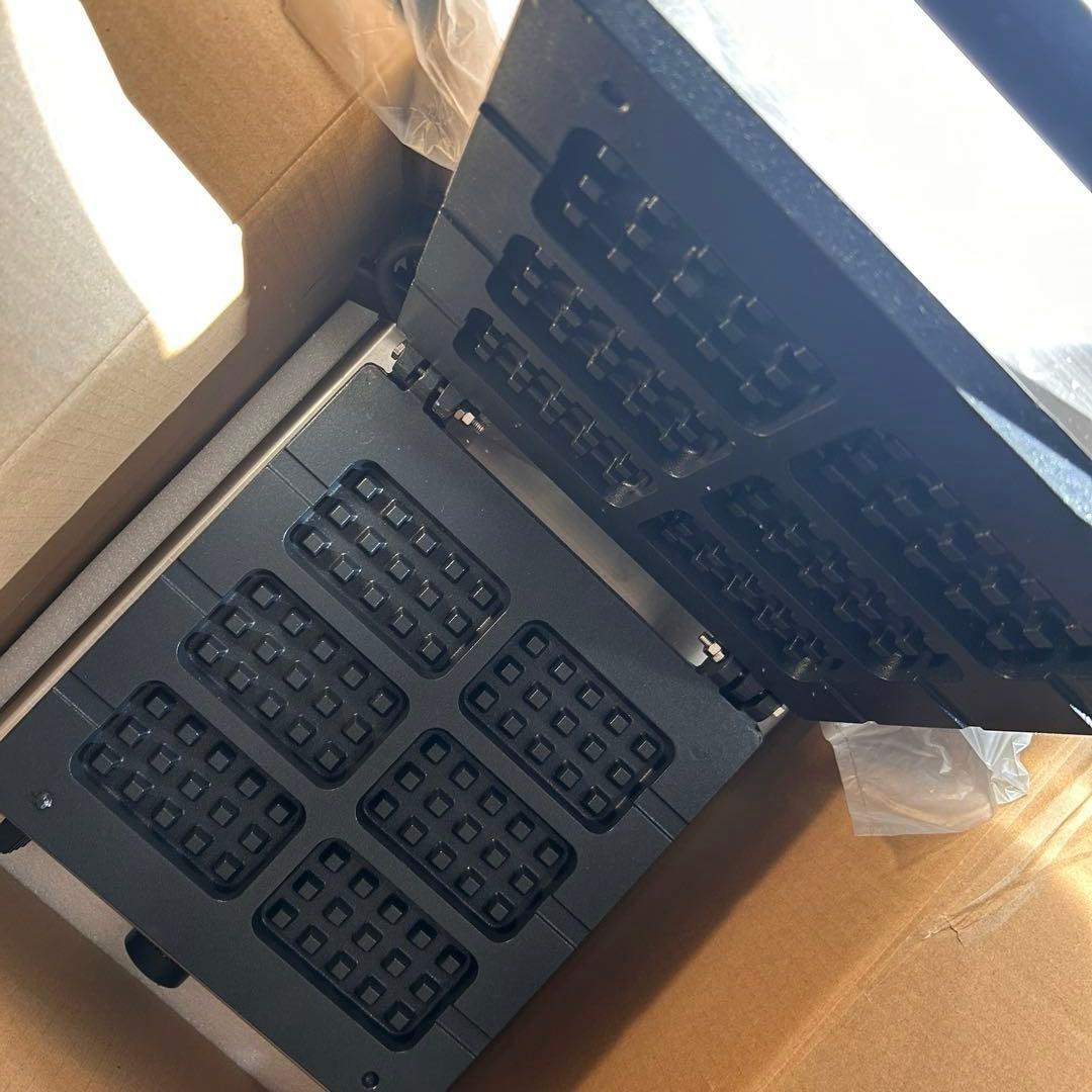 羊*♡様 【新品未使用】業務用ワッフルメーカー 6枚焼き