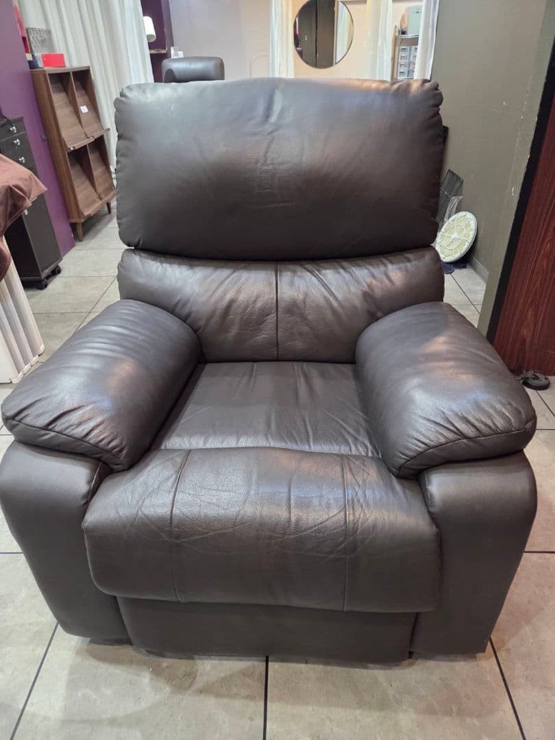 ​【引取限定】ニトリ 電動リクライニングソファ オゾン3 本革 ダークブラウン