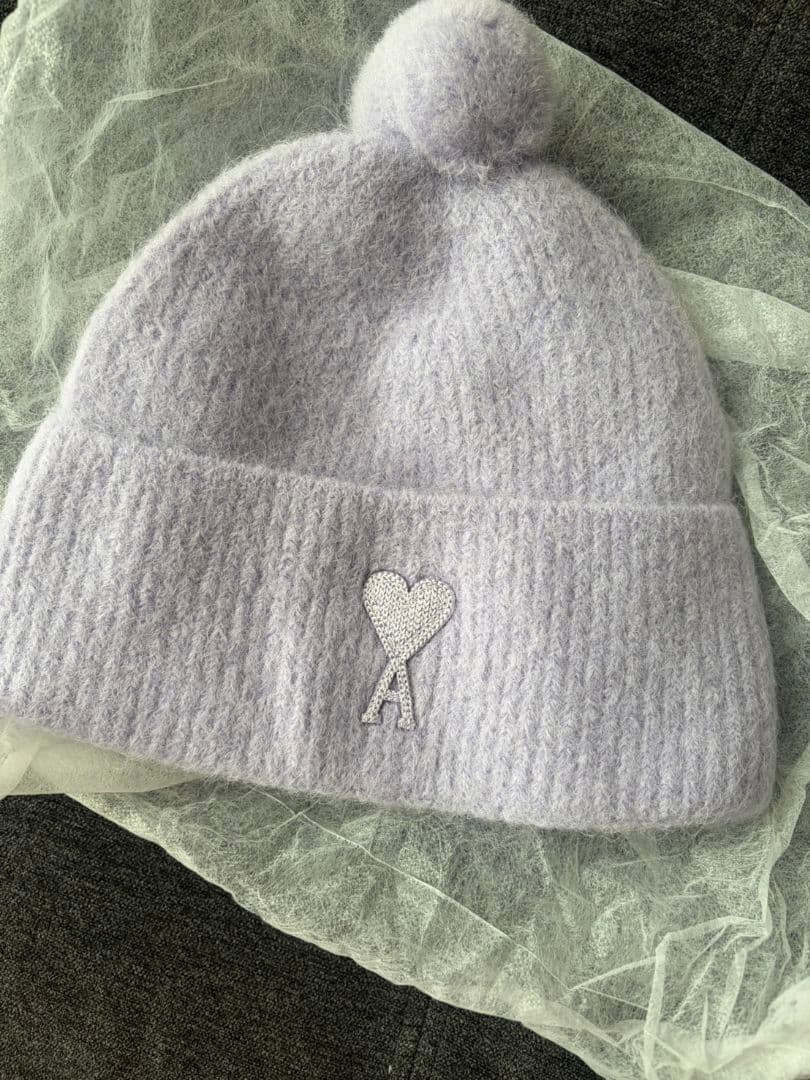 【最終値下げ】AMI PARIS ニット帽