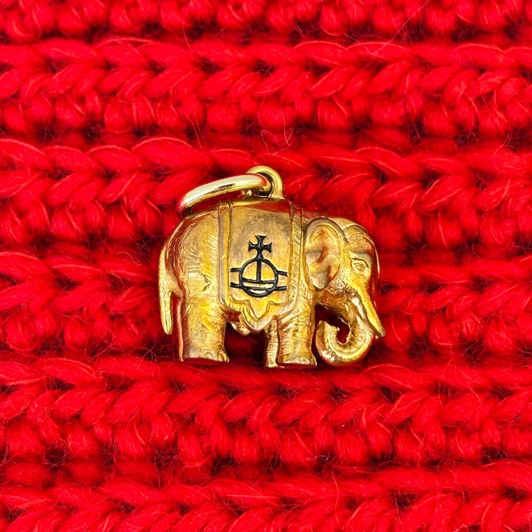 ヴィヴィアンウエストウッド　ゴールド　象　チャームのみ