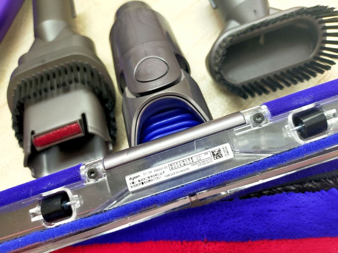 【分解洗浄清掃済】ダイソン Digital Slim Fluffy SV18 他