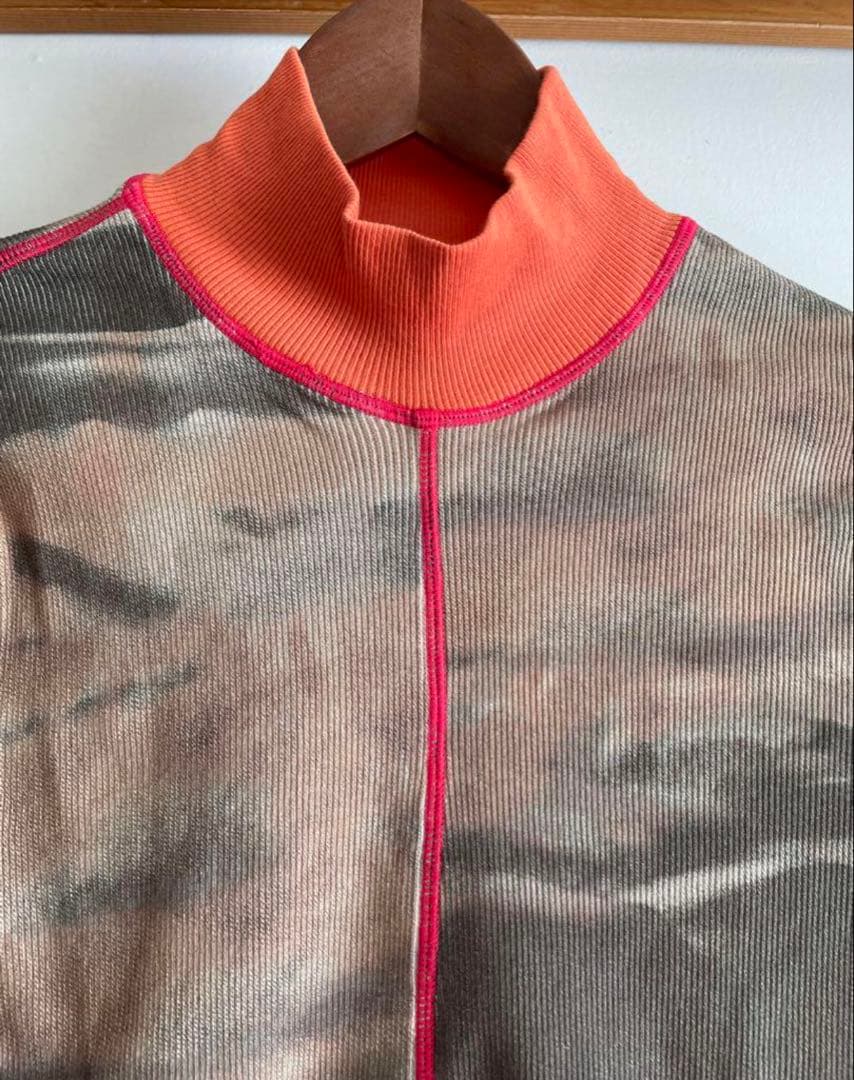 【新品】DIESEL ディーゼル オレンジ＆カーキカモフラ柄長袖カットソー