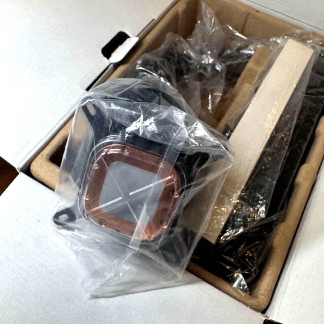 【未使用】NZXT Kraken Core 240 簡易水冷CPUクーラー