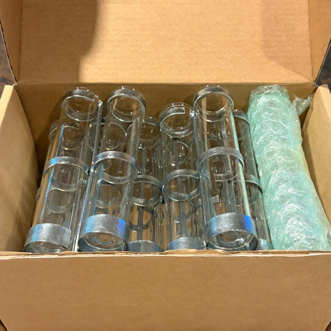 Tsé & Tsé associées Paris 四月の花器 S