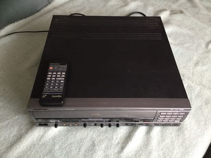 パイオニア　カラオケレーザーディスクプレイヤー1式＋LDディスク16枚