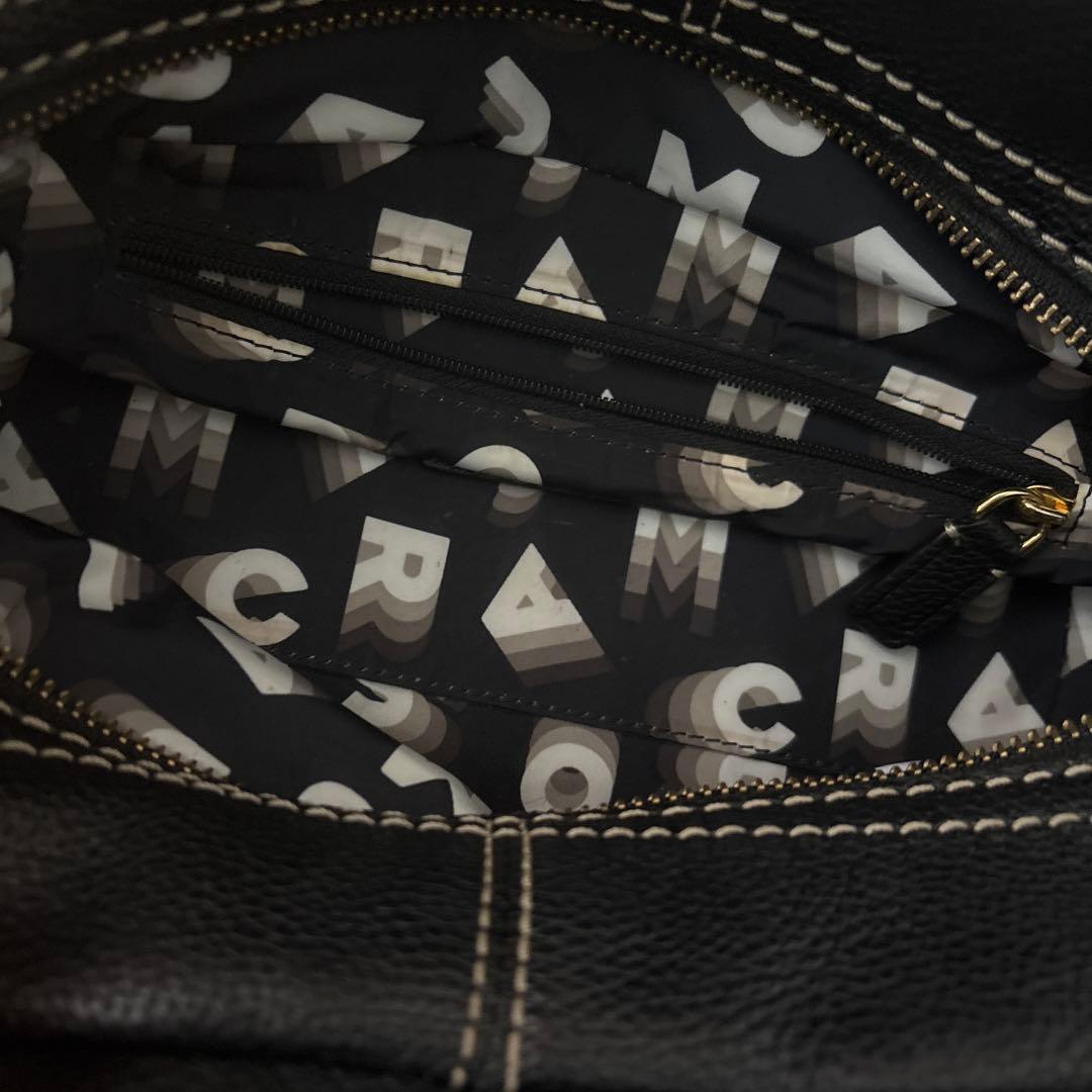 MARC JACOBS ブラックレザーショルダーバッグ
