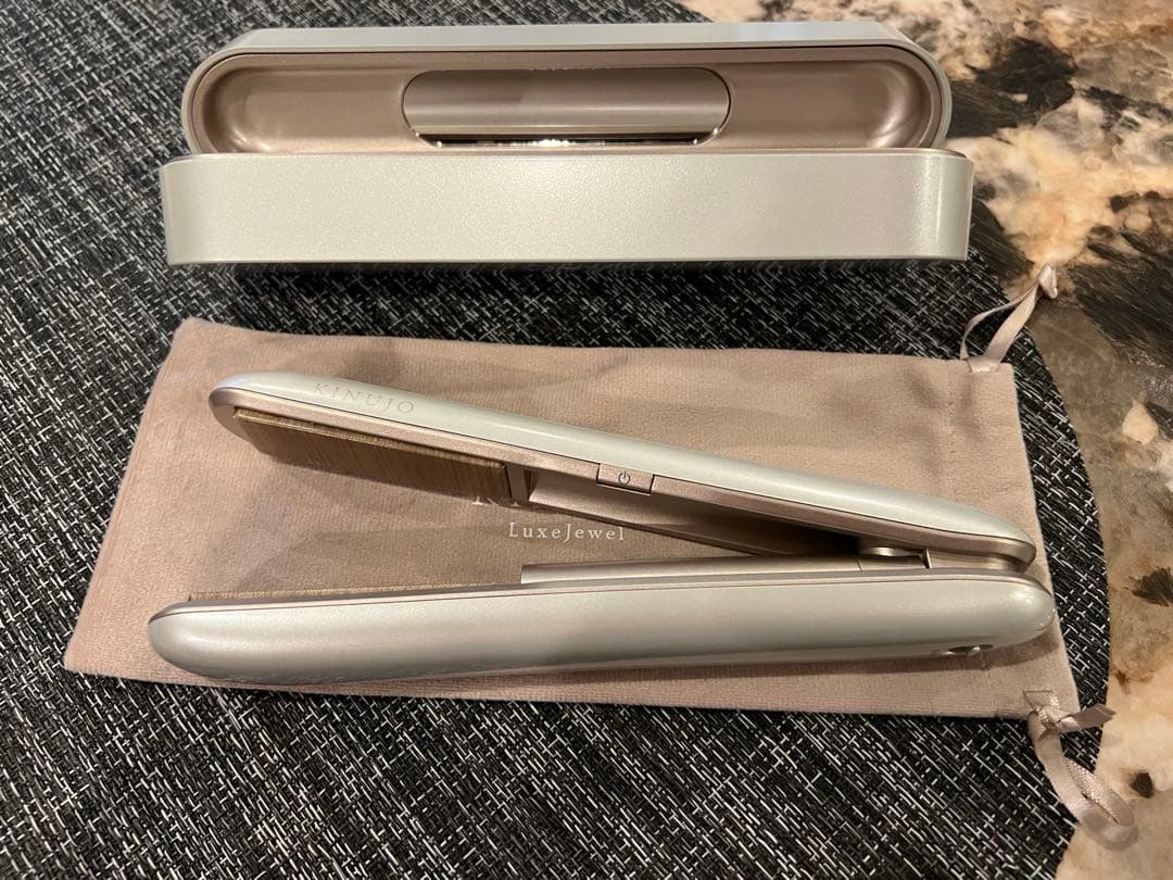 KINUJO ストレートヘアアイロン シルバー