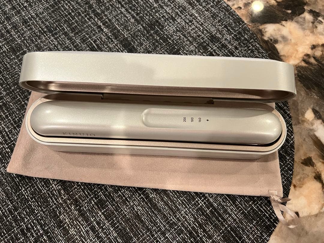 KINUJO ストレートヘアアイロン シルバー