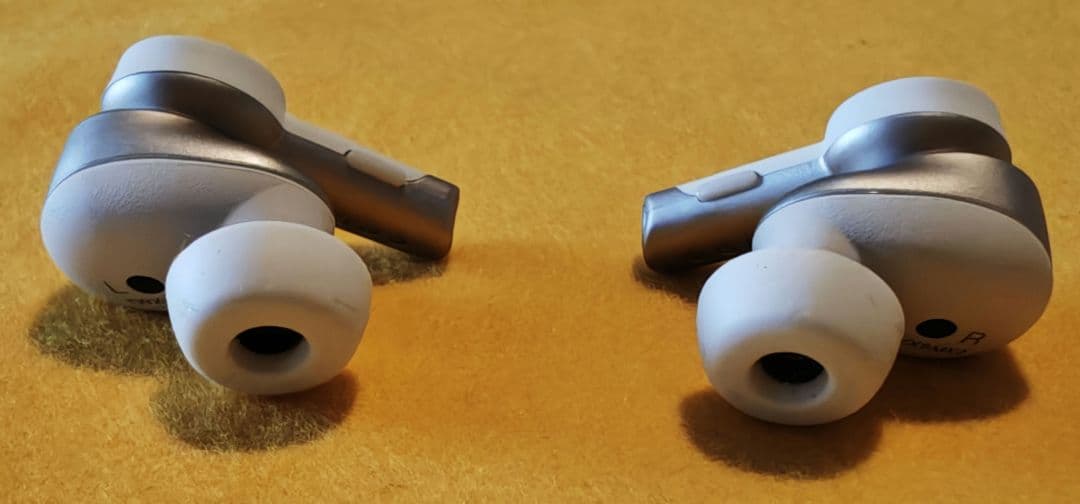 オーディオテクニカ ATH-TWX9MK2 ワイヤレスイヤホン　保護カバー付