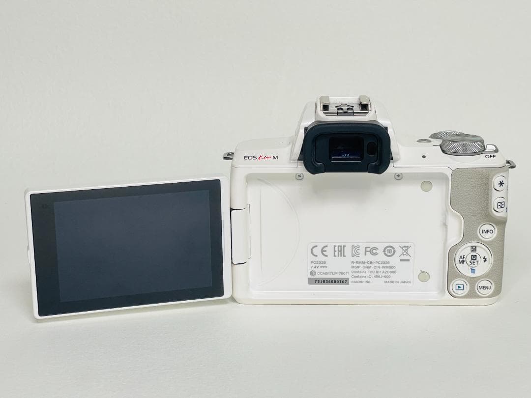 CANON キヤノン EOS Kiss M ＋ EF-M 15-45mm レンズ