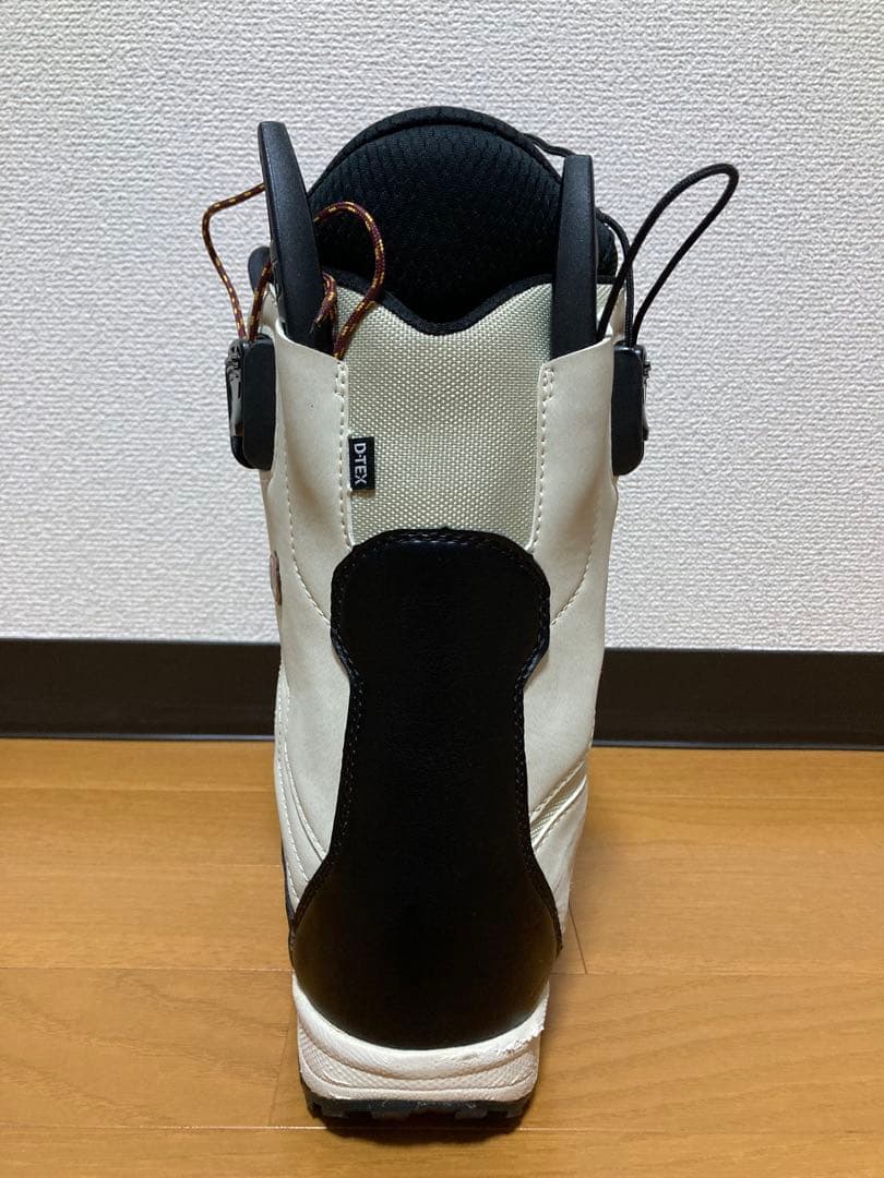 DEELUXE ディーラックス EMPAIRE LARA エンパイア ララ