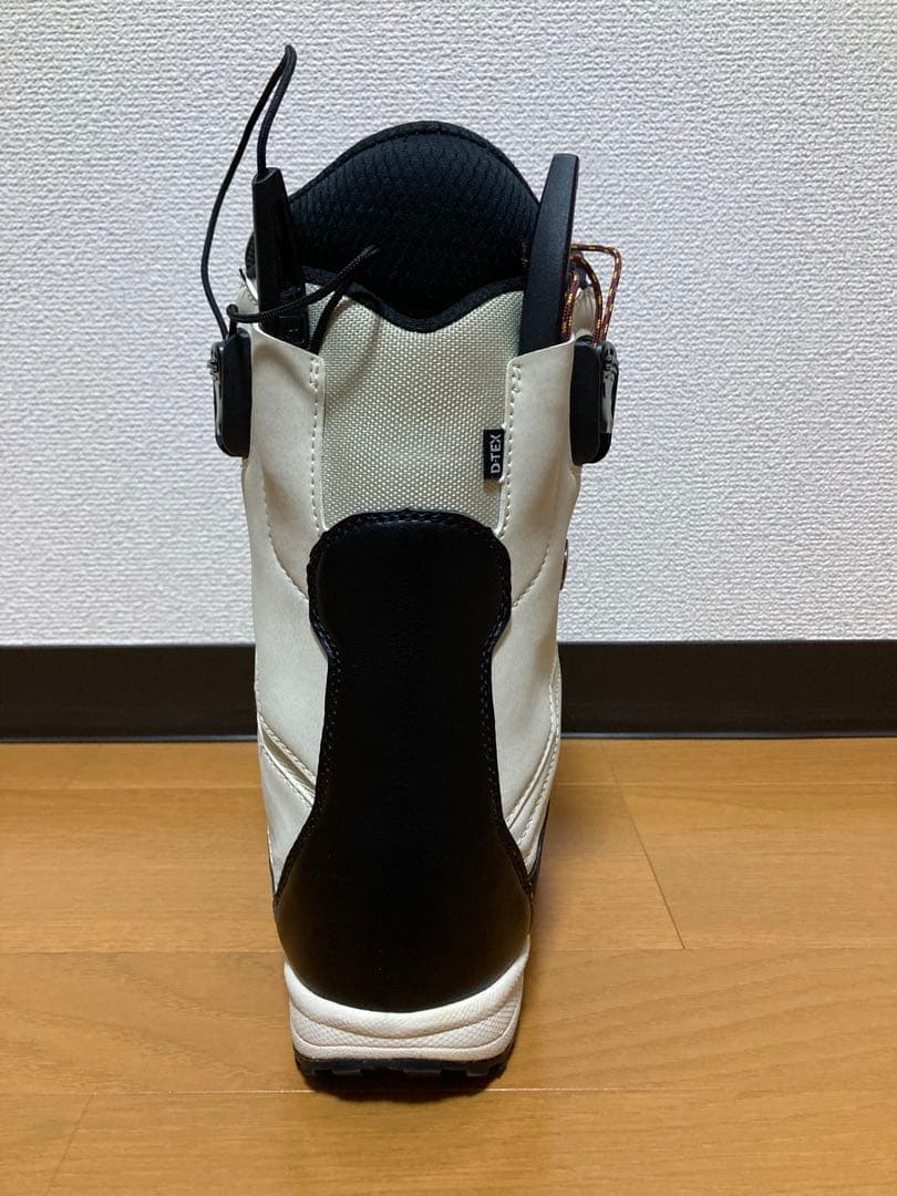 DEELUXE ディーラックス EMPAIRE LARA エンパイア ララ