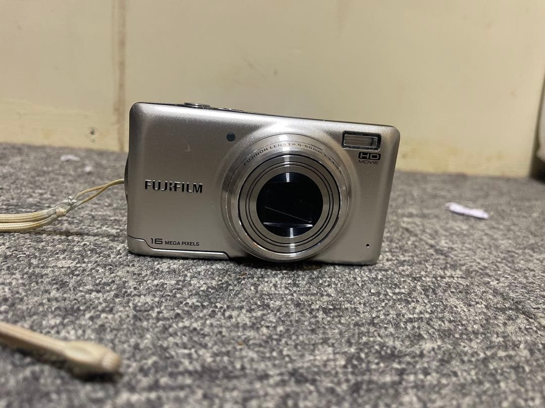 その他 Fujifilm 16 Mega Pixels HD T400