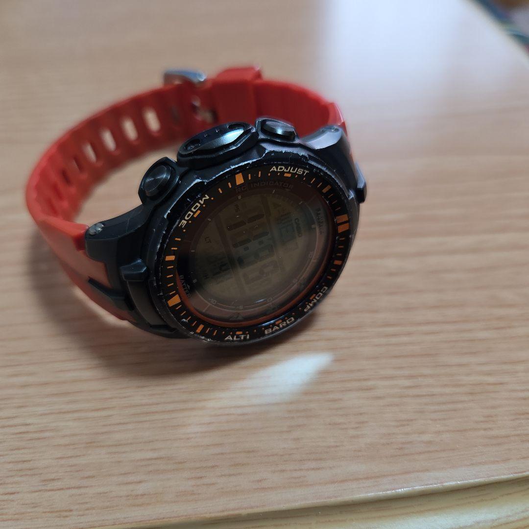 CASIO デジタル腕時計　プロトレック　ソーラー電波　 黒/オレンジ