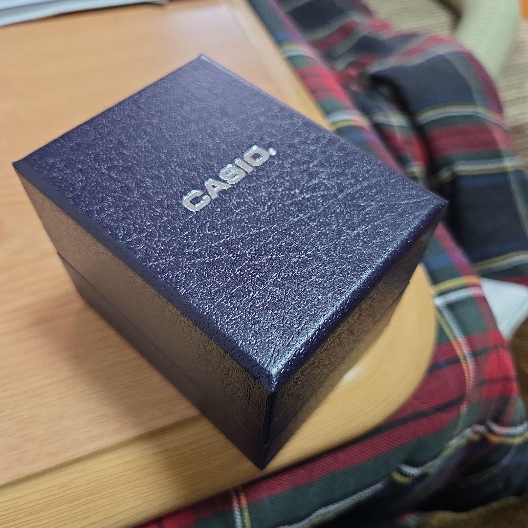 CASIO デジタル腕時計　プロトレック　ソーラー電波　 黒/オレンジ