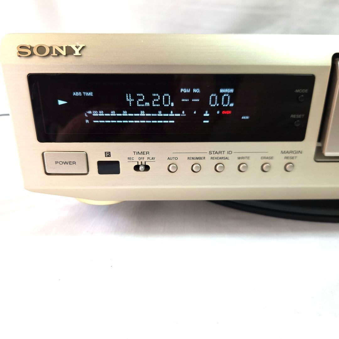 DATデッキsony DTC―ZE 700ゴ－ルドSBM 搭載機