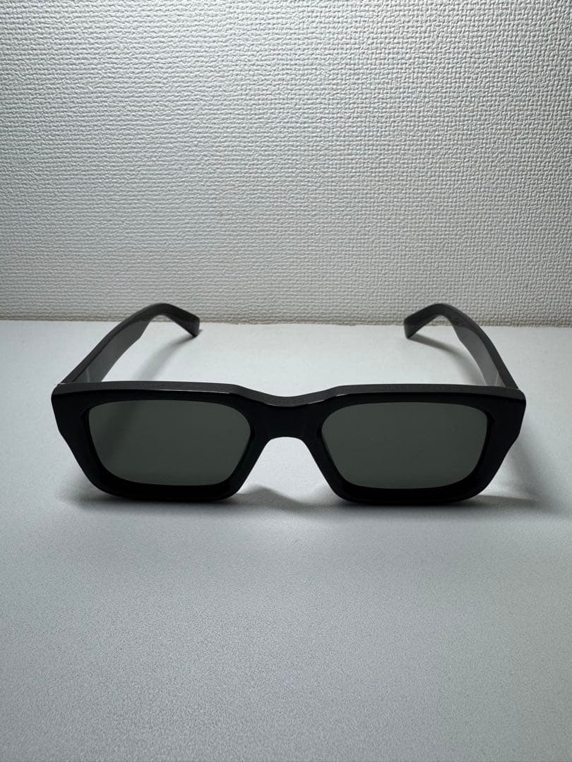 RETROSUPERFUTURE Augusto サングラス