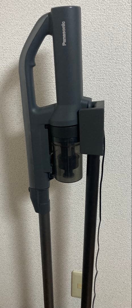 コードレススティック掃除機　パナソニック　２０２５年製　MC-SB55K