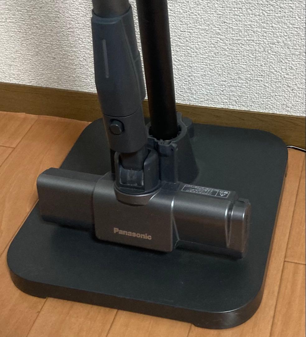 コードレススティック掃除機　パナソニック　２０２５年製　MC-SB55K