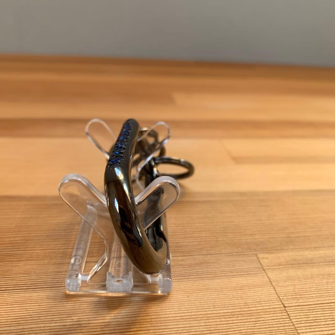 ユニフォームエクスペリメント　フラグメント　カラビナ