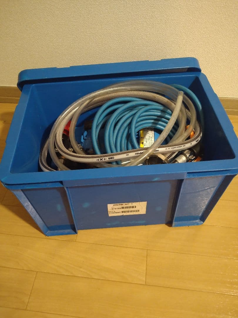 エアコン　高圧洗浄機本体