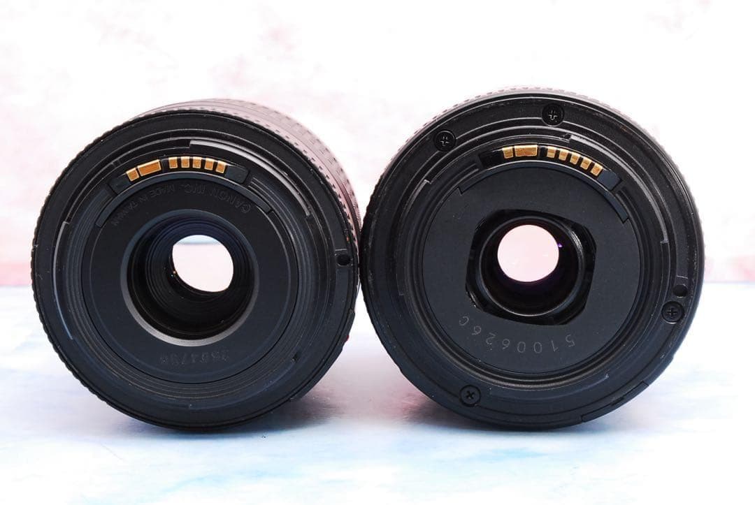 キヤノン Kiss X4☆入門機☆一眼レフカメラ☆Wレンズ☆バッグ付☆