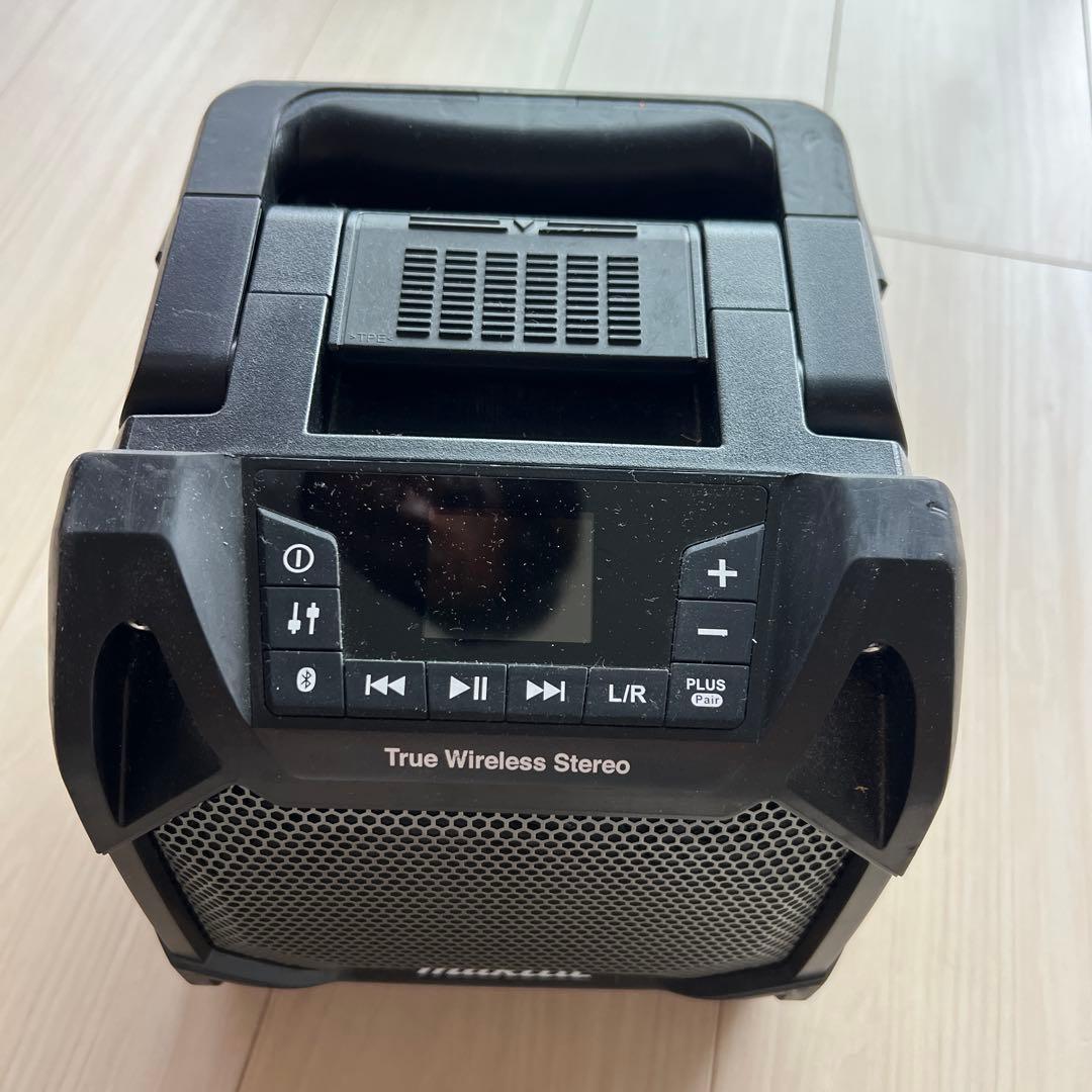 Makita ワイヤレススピーカ　True Wireless Stereo