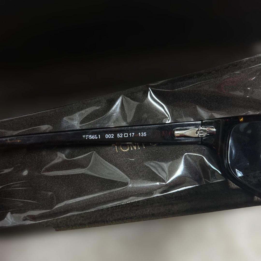 TOM FORD TF5661 サングラス ブラック