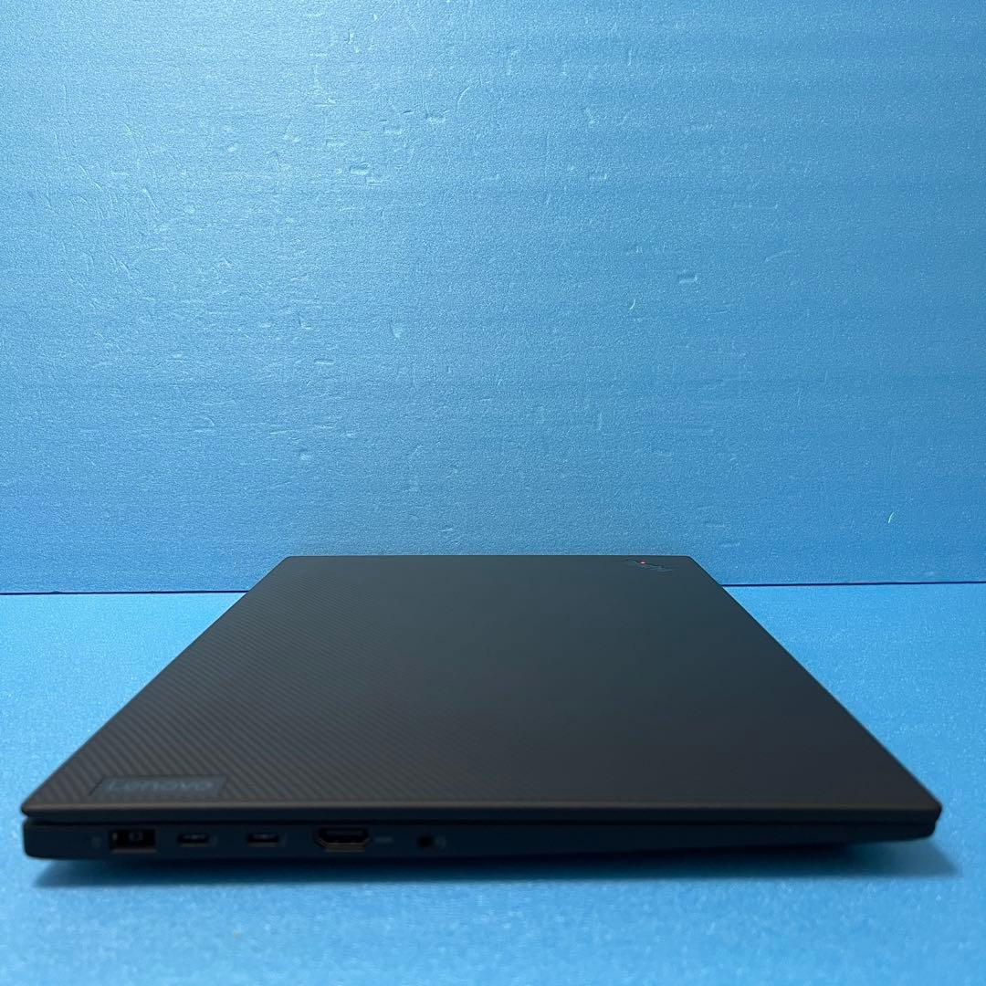 ThinkPad P1 Gen 4 | 4K+ | i7| バッテリー良好