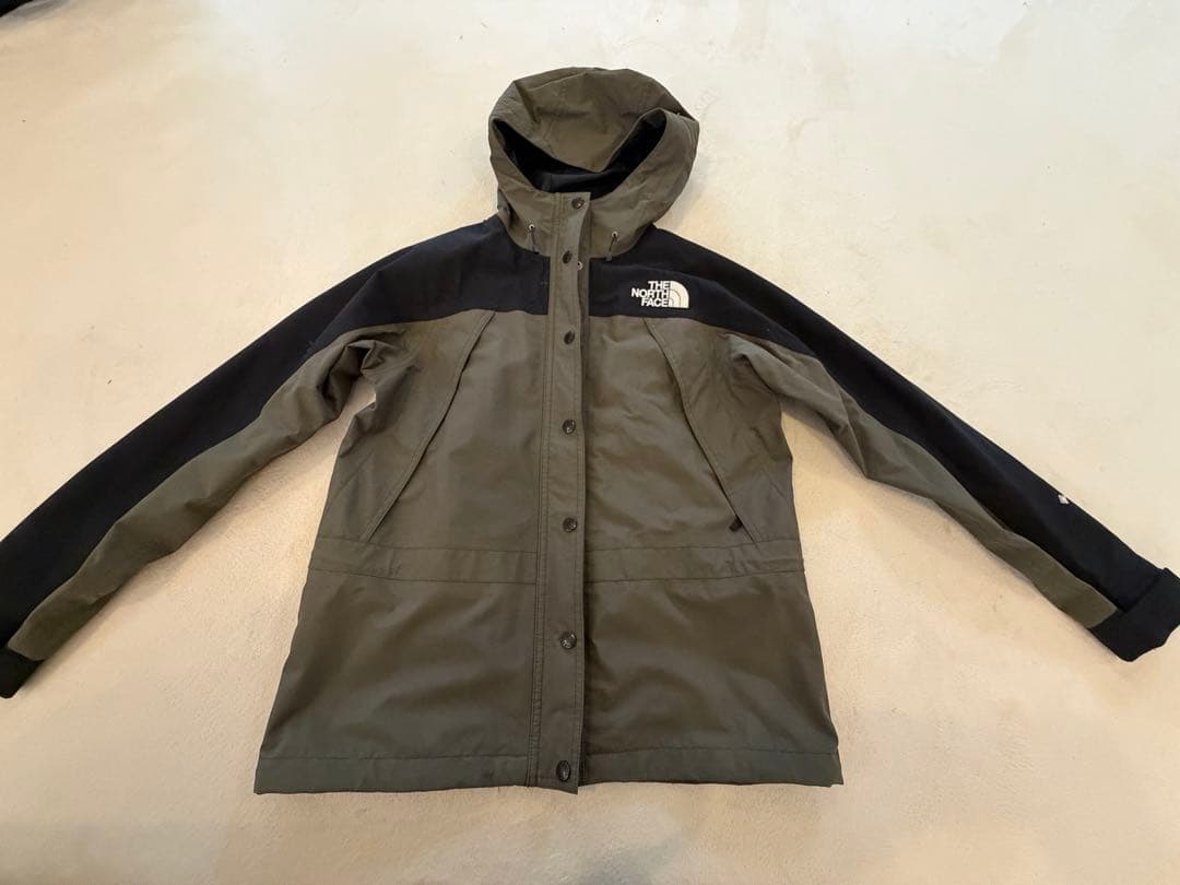 THE NORTH FACE マウンテンライトジャケット NPW61831