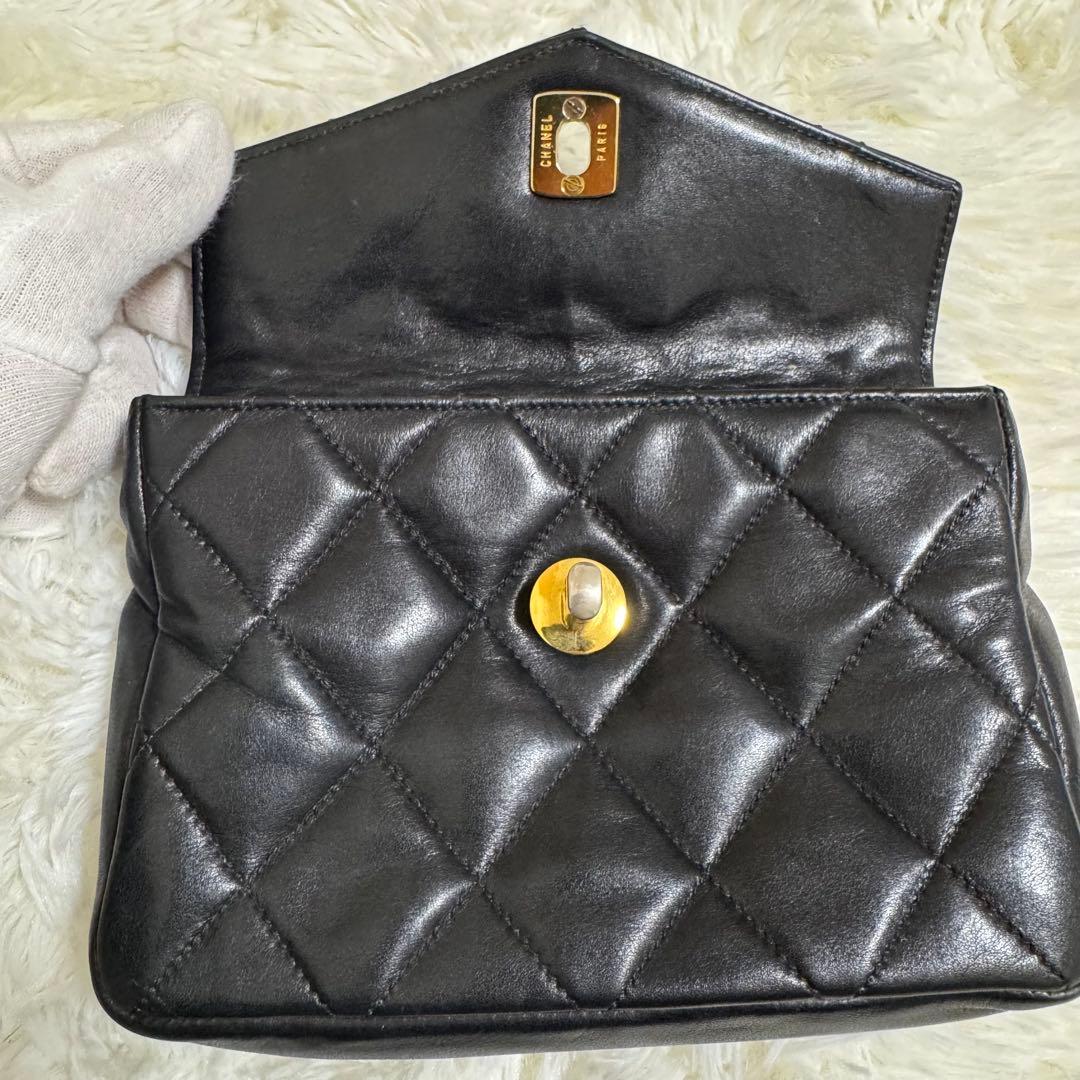 シャネル ウエストポーチ マトラッセ ラムスキン ヴィンテージ ココマーク 黒