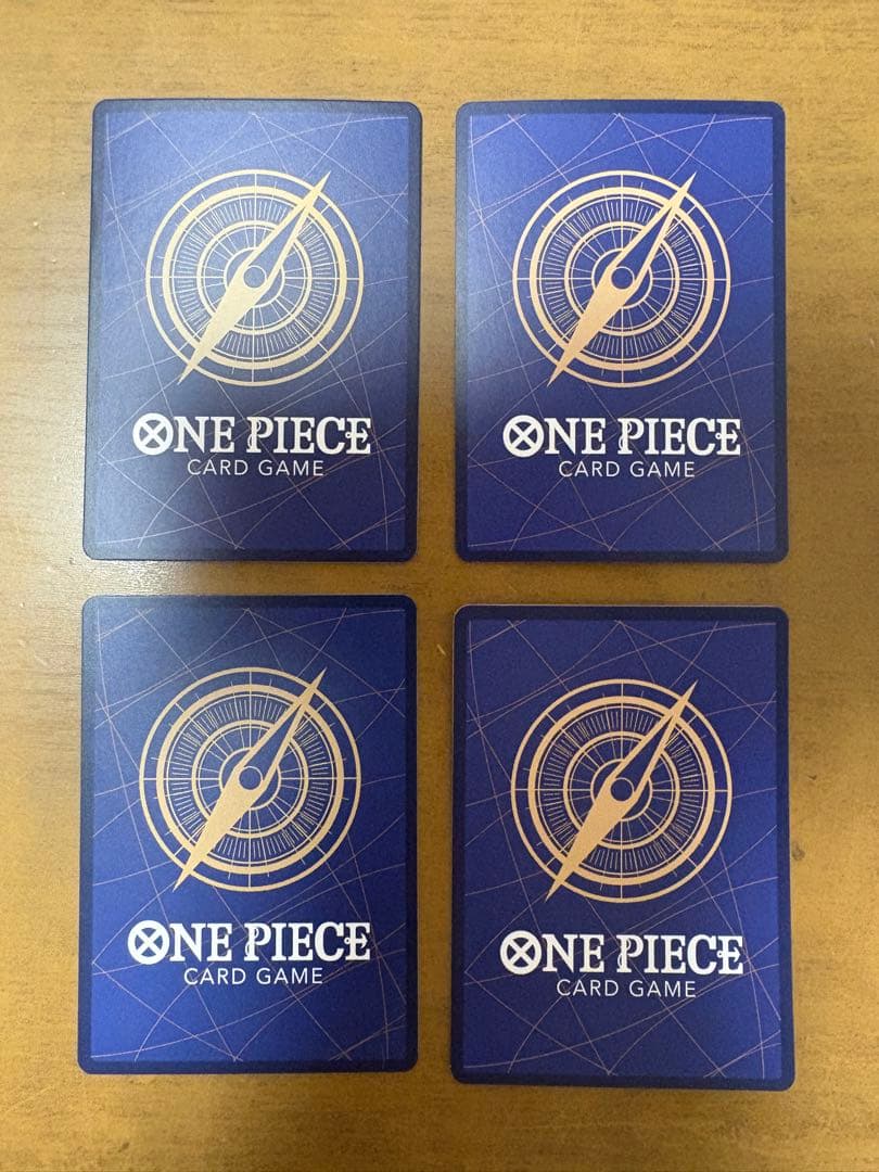ワンピースカード　スペシャル　４枚セット